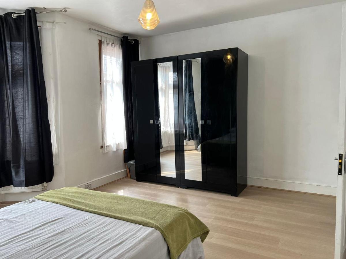 Hotel The Leyton Oasis Londres Exterior foto